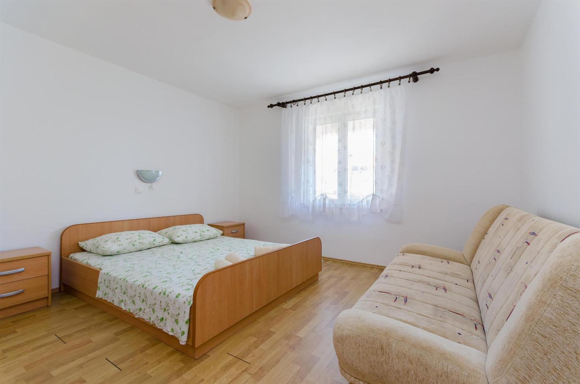 Apartments Ester Лопар Экстерьер фото